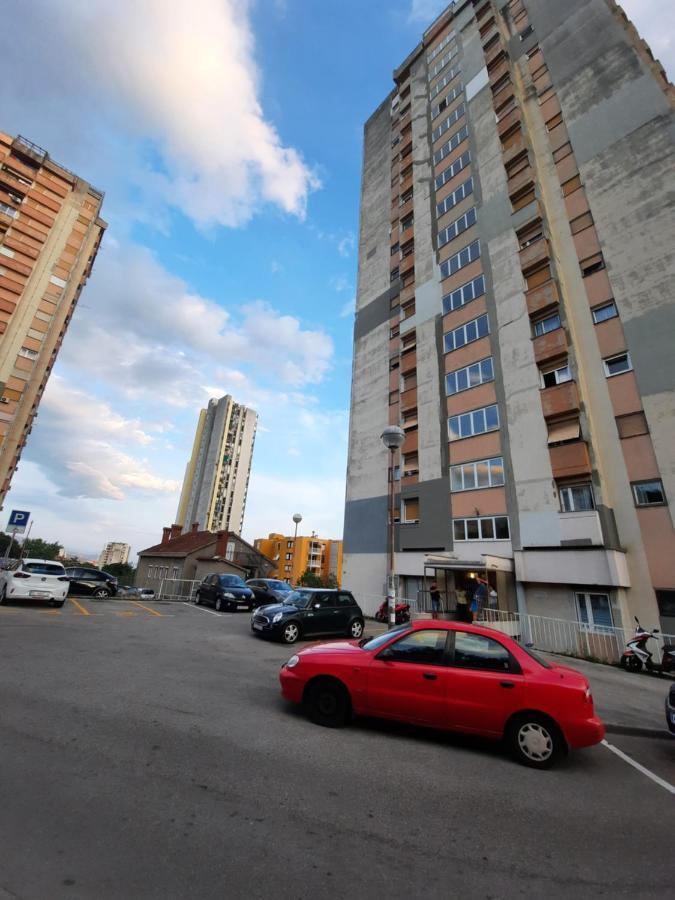 Apartment Alex غييكا المظهر الخارجي الصورة
