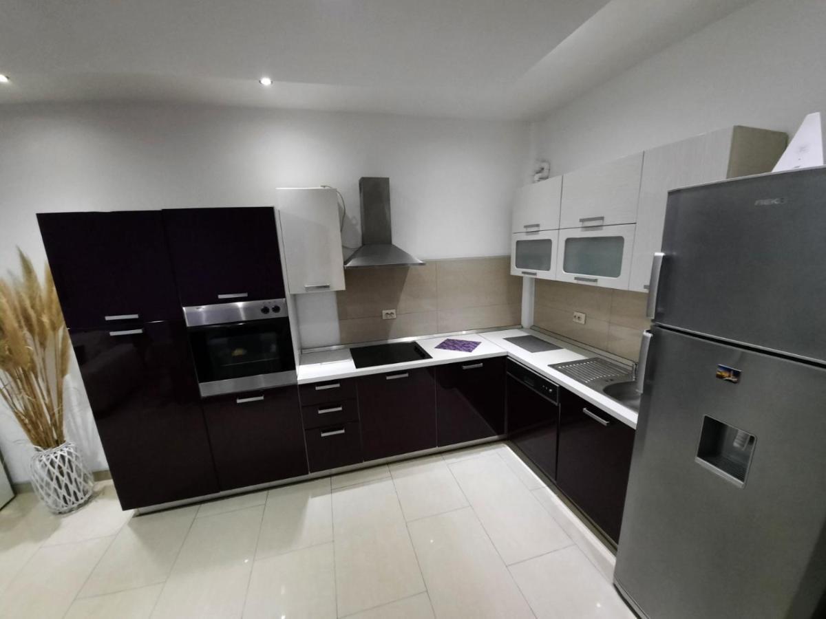Apartment Alex غييكا المظهر الخارجي الصورة