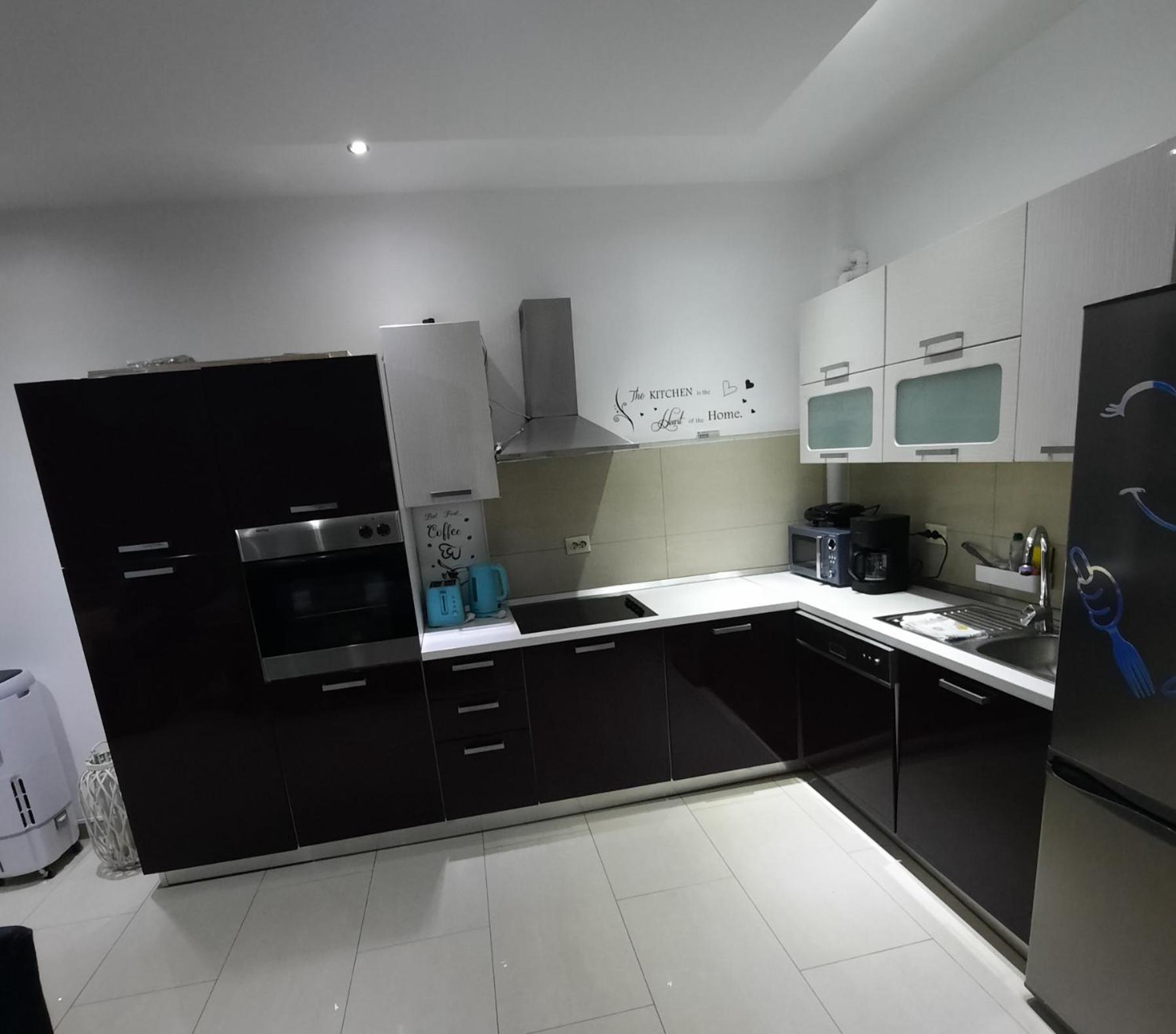 Apartment Alex غييكا المظهر الخارجي الصورة