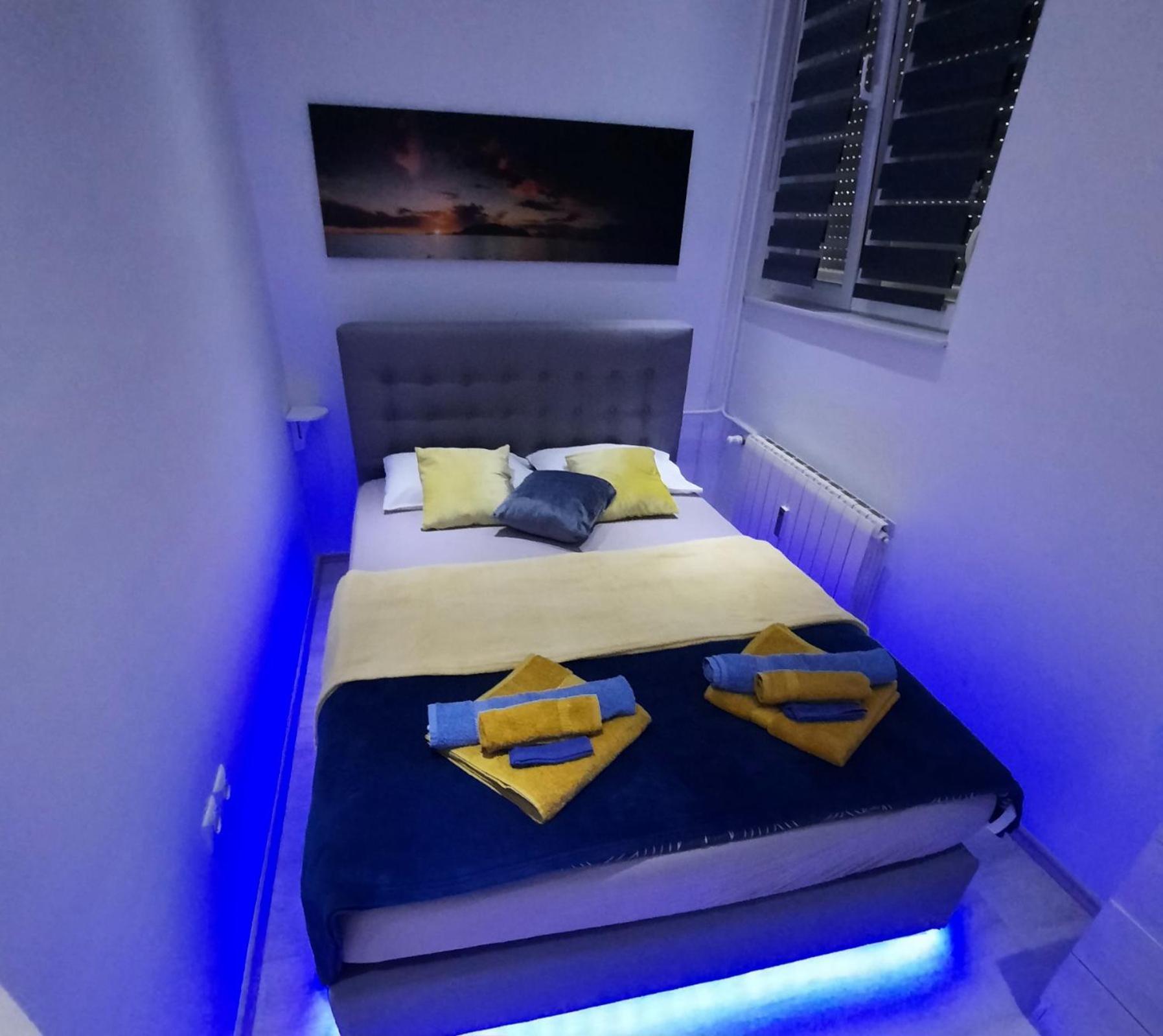 Apartment Alex غييكا المظهر الخارجي الصورة