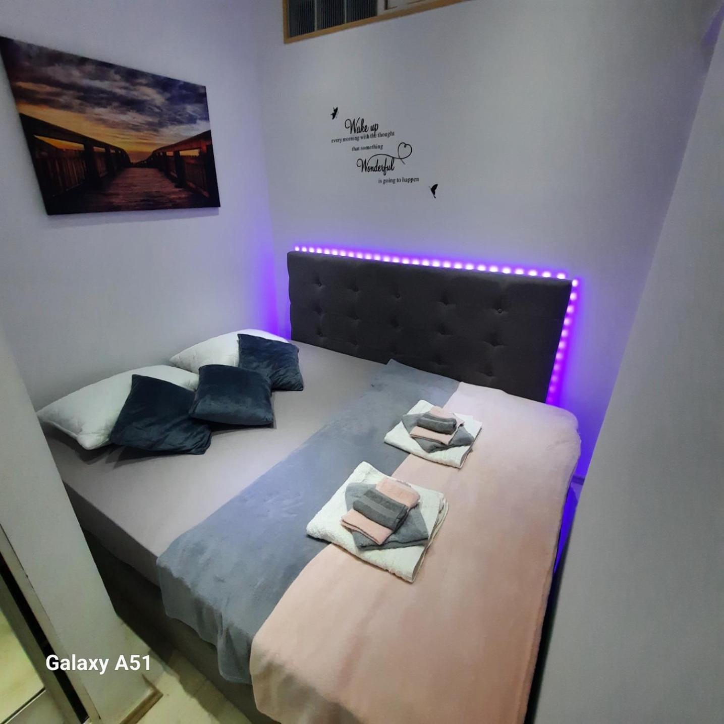 Apartment Alex غييكا المظهر الخارجي الصورة